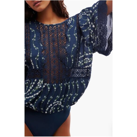 Free People Bali Tate Navy Floral Lace-Trimmed Bodysuit Open Back Size XL - Picture 16 of 16